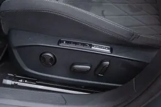 Volkswagen Golf, 2.0, 110 kW, дизель, автомат, передний привод