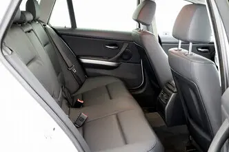 BMW 320, 2.0, 130 kW, diisel, automaat, tagavedu