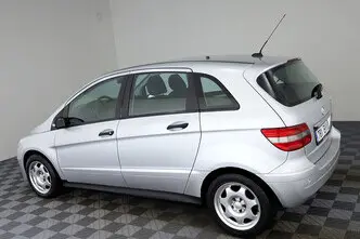 Mercedes-Benz B 180, 2.0, 80 kW, diisel, automaat, esivedu