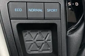 Toyota RAV4, 2.5, 131 kW, hübriid, automaat, esivedu