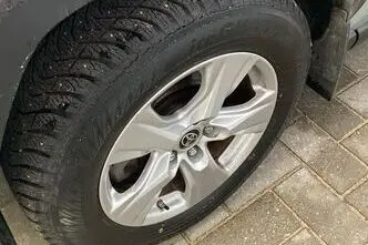 Toyota RAV4, 2.5, 131 kW, hübriid, automaat, esivedu