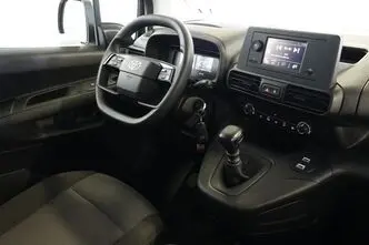 Toyota Proace City, 1.5, 75 kW, diesel, manual, front-wheel drive