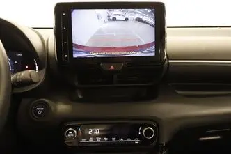 Toyota Yaris, 1.5, 68 kW, hybrid, automatic, front-wheel drive