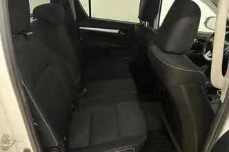 Toyota Hilux, 2.4, 110 kW, diisel, manuaal, nelikvedu