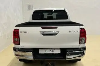 Toyota Hilux, 2.4, 110 kW, diisel, manuaal, nelikvedu