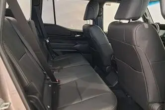 Toyota Land Cruiser, 2.8, 151 kW, diesel, automatic, four-wheel drive