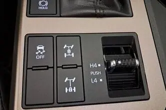 Toyota Land Cruiser, 2.8, 151 kW, diesel, automatic, four-wheel drive