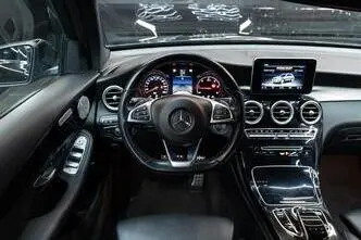 Mercedes-Benz GLC 220, 2.1, 125 kW, diesel, automatic, four-wheel drive