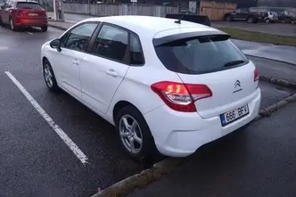 Citroën C4, 1.4, 70 kW, bensiin, manuaal, esivedu