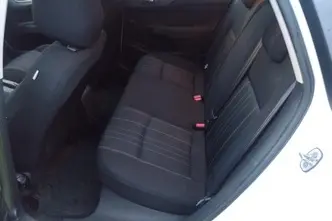 Citroën C4, 1.4, 70 kW, bensiin, manuaal, esivedu
