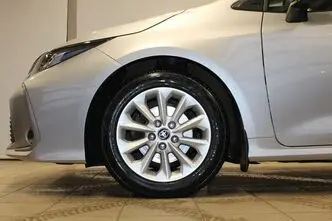 Toyota Corolla, 1.5, 92 kW, bensiin, automaat, esivedu