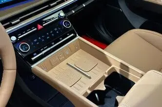 Hyundai Santa Fe, 1.6, 155 kW, hybrid, automatic, four-wheel drive