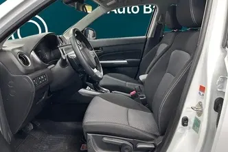 Suzuki Vitara, 1.5, 85 kW, hybrid, automatic, four-wheel drive