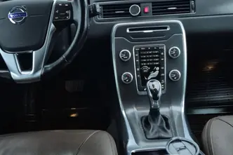 Volvo XC70, 2.4, 133 kW, diesel, automatic, four-wheel drive