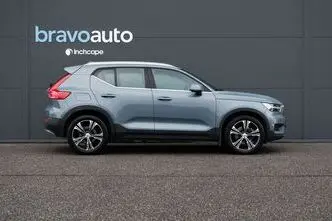 Volvo XC40, 2.0, 145 kW, hybrid, automatic, four-wheel drive