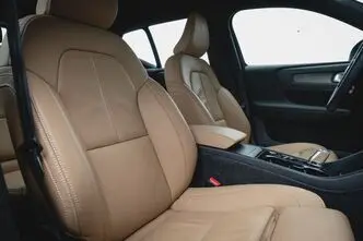 Volvo XC40, 2.0, 145 kW, hybrid, automatic, four-wheel drive