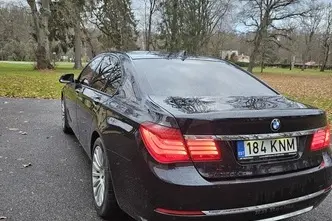 BMW 730, 3.0, 190 kW, дизель, автомат, полный привод