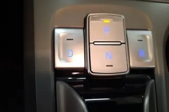 Hyundai Kona, 100 kW, electric, automatic, front-wheel drive