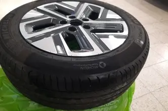 Hyundai Kona, 100 kW, electric, automatic, front-wheel drive