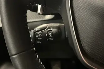 Peugeot 2008, 1.2, 96 kW, petrol, automatic, front-wheel drive