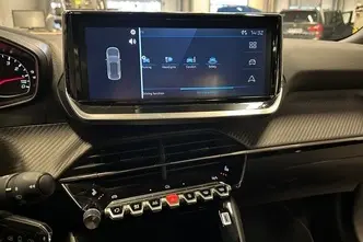 Peugeot 2008, 1.2, 96 kW, petrol, automatic, front-wheel drive