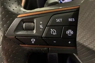 Cupra Leon, 1.4, 180 kW, plug-in hybrid, automatic, front-wheel drive