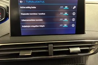 Peugeot 3008, 1.2, 96 kW, petrol, automatic, front-wheel drive