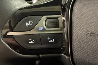 Peugeot 3008, 1.2, 96 kW, petrol, automatic, front-wheel drive