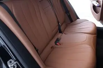 Mercedes-Benz E 300, 2.0, 145 kW, hybrid, automatic, four-wheel drive