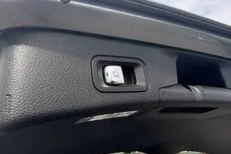 Mercedes-Benz C 220, 2.1, 125 kW, diisel, automaat, tagavedu