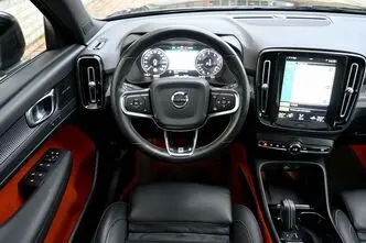 Volvo XC40, 2.0, 140 kW, bensiin, automaat, nelikvedu