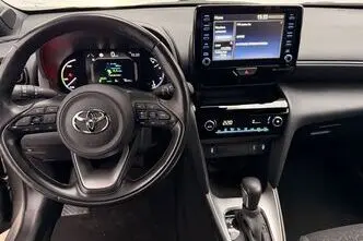 Toyota Yaris Cross, 1.5, 68 kW, hübriid, automaat, esivedu
