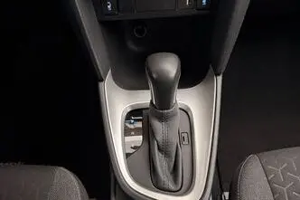 Toyota Yaris Cross, 1.5, 68 kW, hübriid, automaat, esivedu