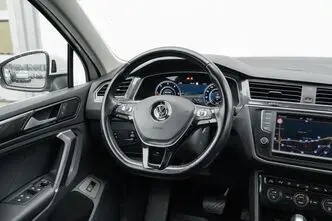 Volkswagen Tiguan, 2.0, 110 kW, diesel, automatic, four-wheel drive