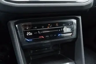 Volkswagen Tiguan, 1.5, 110 kW, petrol, automatic, front-wheel drive