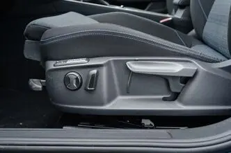 Volkswagen Passat, 1.4, 160 kW, plug-in hybrid, automatic, front-wheel drive