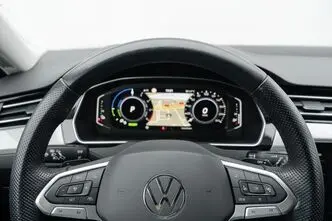 Volkswagen Passat, 1.4, 160 kW, plug-in hybrid, automatic, front-wheel drive