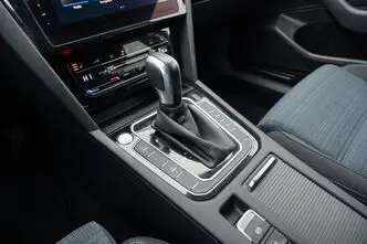 Volkswagen Passat, 1.4, 160 kW, plug-in hybrid, automatic, front-wheel drive