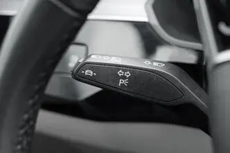 Audi e-tron, 300 kW, electric, automatic