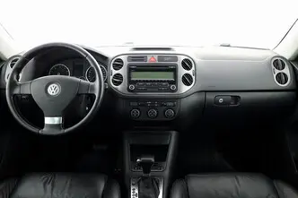 Volkswagen Tiguan, 2.0, 125 kW, bensiin, automaat, nelikvedu