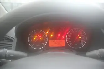 Fiat Croma, 2.2, 108 kW, bensiin, manuaal, esivedu