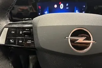 Opel Astra, 1.2, 96 kW, petrol, automatic, front-wheel drive