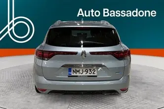 Renault Megane, 1.6, 67 kW, plug-in hybrid, automatic, front-wheel drive