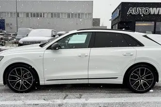 Audi Q8, 3.0, 210 kW, hybrid, automatic, four-wheel drive