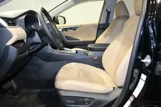 Toyota RAV4, 2.5, 131 kW, hybrid, automatic, four-wheel drive