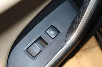 Toyota RAV4, 2.5, 131 kW, hybrid, automatic, four-wheel drive