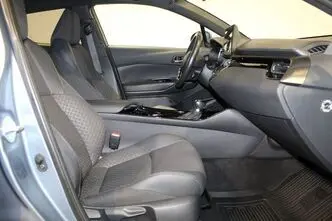 Toyota C-HR, 1.8, 72 kW, hybrid, automatic, front-wheel drive