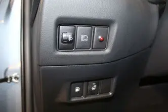 Toyota C-HR, 1.8, 72 kW, hybrid, automatic, front-wheel drive