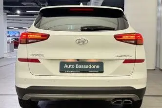 Hyundai Tucson, 1.6, 100 kW, diisel, automaat, esivedu