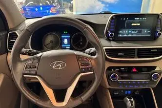 Hyundai Tucson, 1.6, 100 kW, diisel, automaat, esivedu
